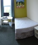 Bedroom 7 at 15 Kingsley Road £115/week